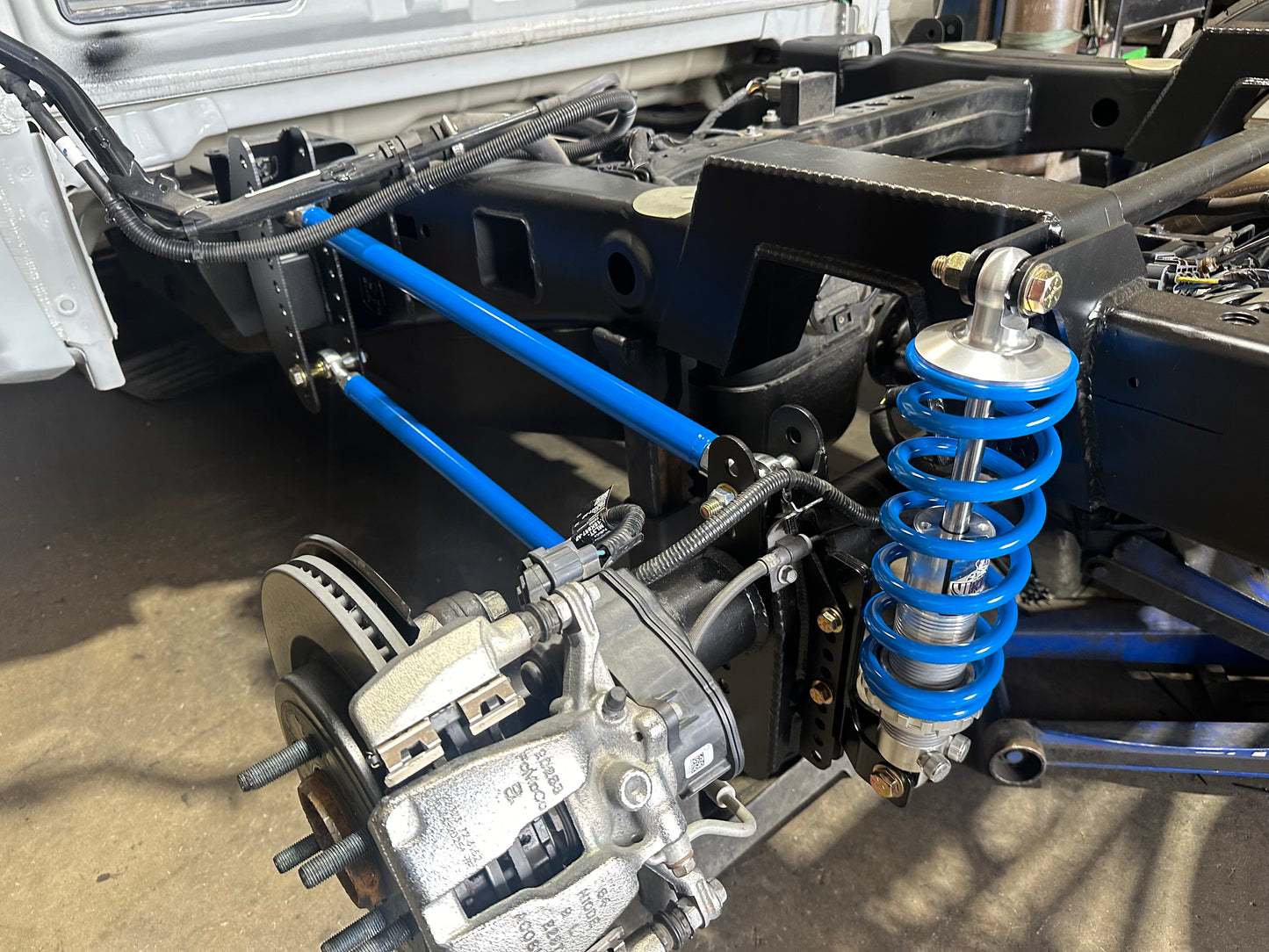 Twisted Inc. Race Inspired 4 Link Kit with Coilovers for Ford F150 2015-2025 Single cab models
