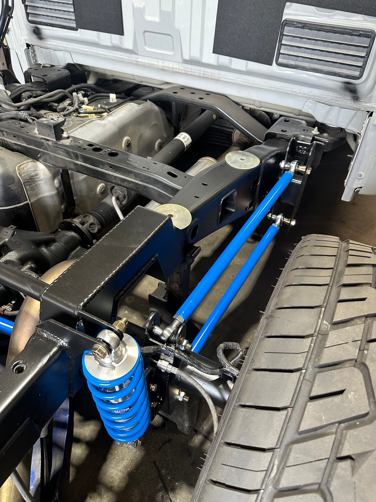 Twisted Inc. Race Inspired 4 Link Kit with Coilovers for Ford F150 2015-2025 Single cab models