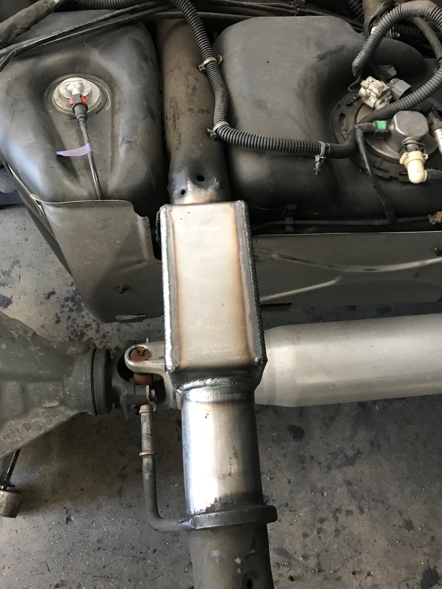 2008-2018 Silverado/Sierra Gas Tank Crossmember Notch